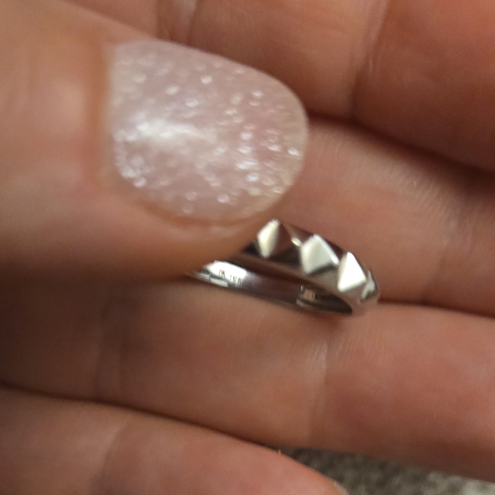 Silver Pyramid Stud Ring - image 4